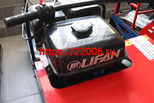 Мотобуксировщик 9 л.с. Север (3 тел.) дв.Lifan, вариатор "Сафари", катковая подвеска фото 4 Мотобуксировщик 9 л.с. Север (3 тел.) дв.Lifan, вариатор "Сафари", катковая подвеска фото 4