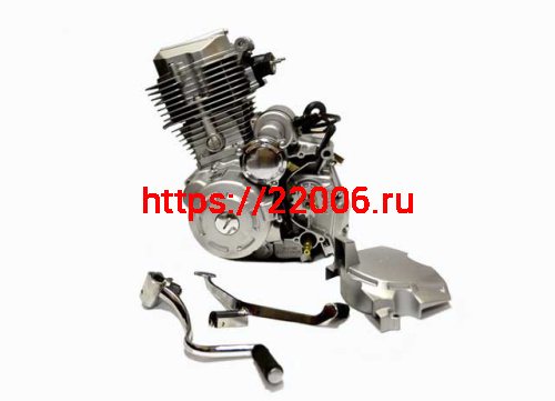 Двигатель 200см3 164FMM (патрубок карбюратора, крышка ведущей звезды) Двигатель 200см3 164FMM (патрубок карбюратора, крышка ведущей звезды)